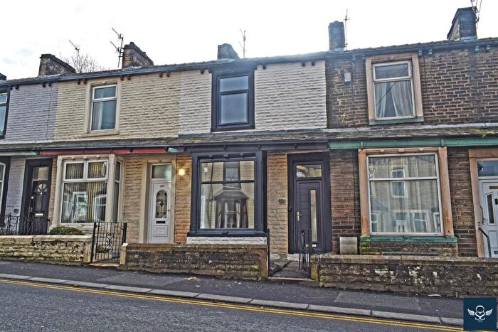 3 Bedroom Terraced House For Sale In Brunshaw Road, Burnley, BB10