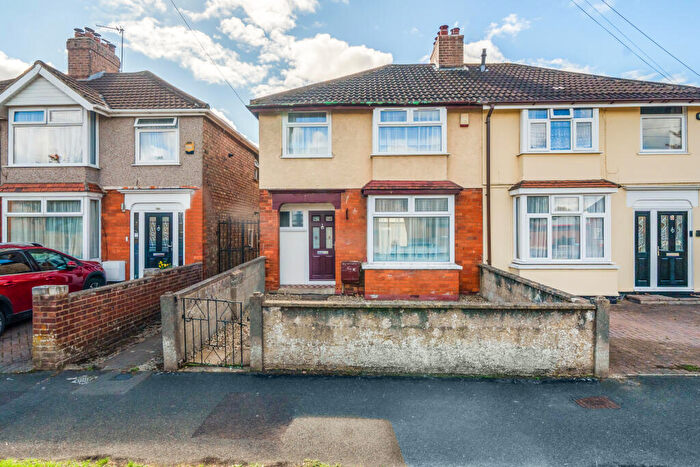 2 Bedroom Semi-Detached House For Sale In Dudmore Road, Swindon, SN3