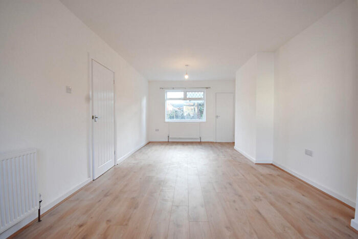 2 Bedroom Terraced House To Rent In Uplands, Upper Stoke, Coventry, CV2