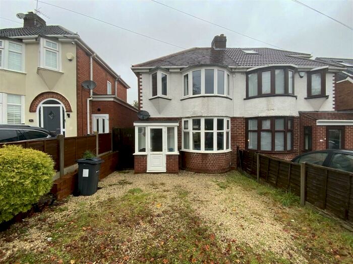 3 Bedroom Semi-Detached House To Rent In Elmay Road, Sheldon, Birmingham, B26