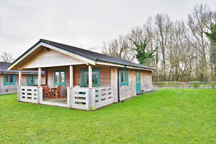 2 Bedroom Detached House For Sale In Lake Pochard, Cotswold Water Park, Gloucestershire, GL7