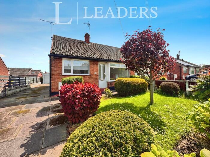 3 Bedroom Bungalow To Rent In Coleridge Way; Crewe;, CW1