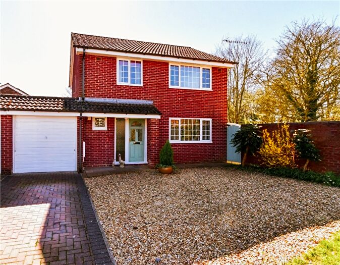 4 Bedroom Detached House For Sale In Neville Gardens, Emsworth, Hampshire, PO10
