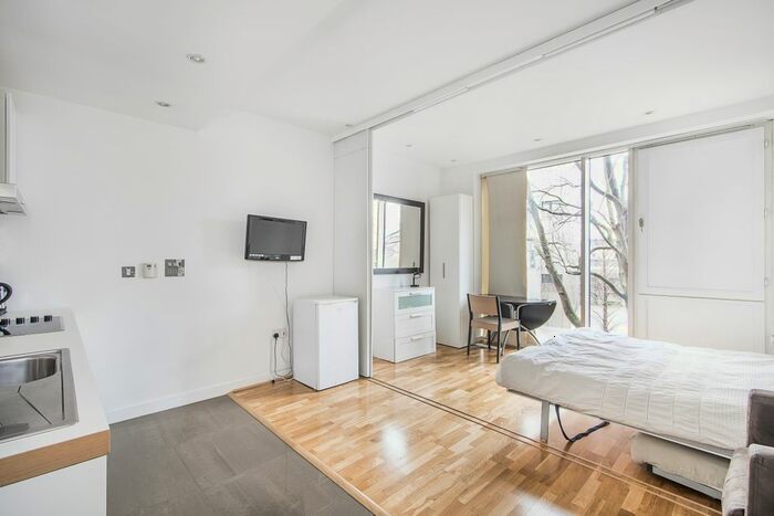 Studio To Rent In Gatliff Road, London, SW1W