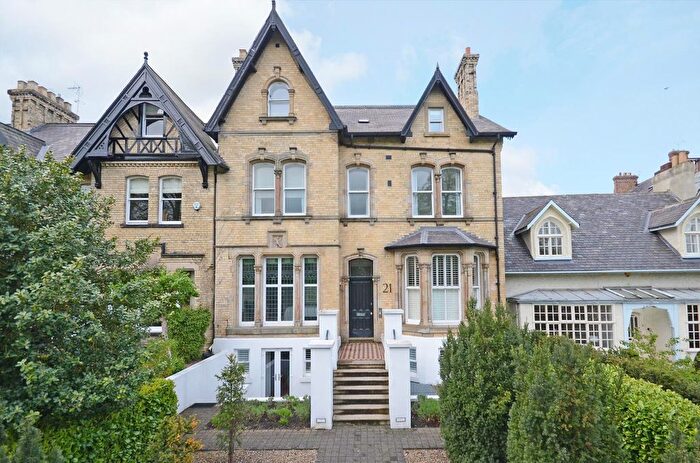 4 Bedroom Flat To Rent In Clifton Green, York, YO30