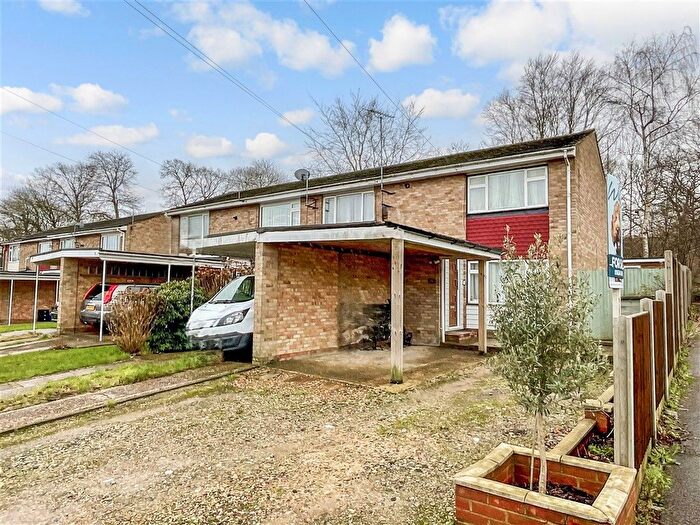 2 Bedroom End Of Terrace House For Sale In Trelawn Crescent, Lords Wood, Chatham, Kent, ME5