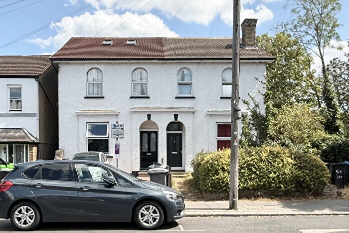 Studio To Rent In Sydenham Road, Croydon, CR0