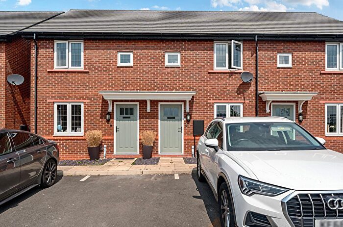 2 Bedroom Terraced House For Sale In Draycote Water, Great Sankey, Warrington, WA5