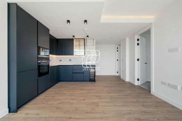 2 Bedroom Flat To Rent In City Road, London, EC1V