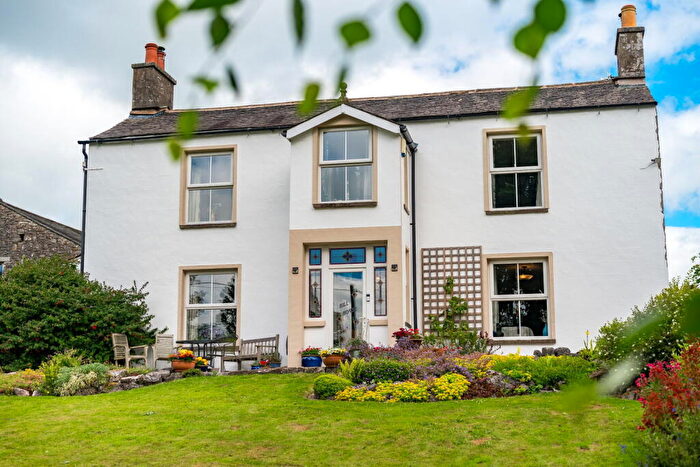 5 Bedroom Detached House For Sale In Hill House, Briery Bank, Arnside, Carnforth, LA5