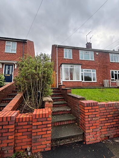 3 Bedroom Semi Detached House To Rent In Pleasant View, Dudley, DY3