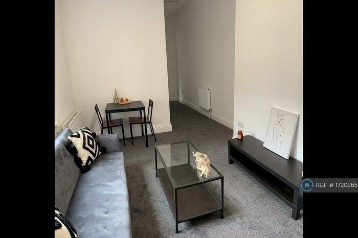 1 Bedroom Flat To Rent In Argyle Square, Sunderland, SR2