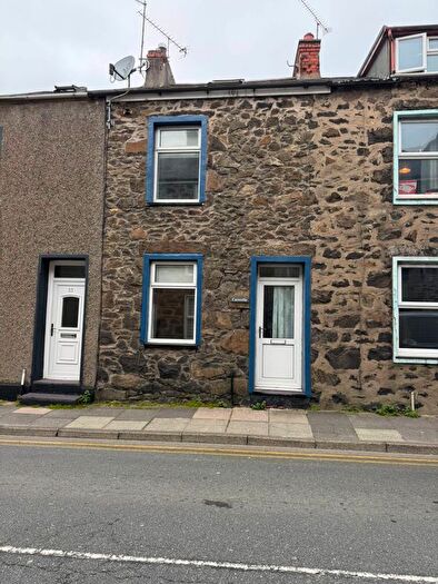 3 Bedroom Terraced House To Rent In New Street, Pwllheli, LL53