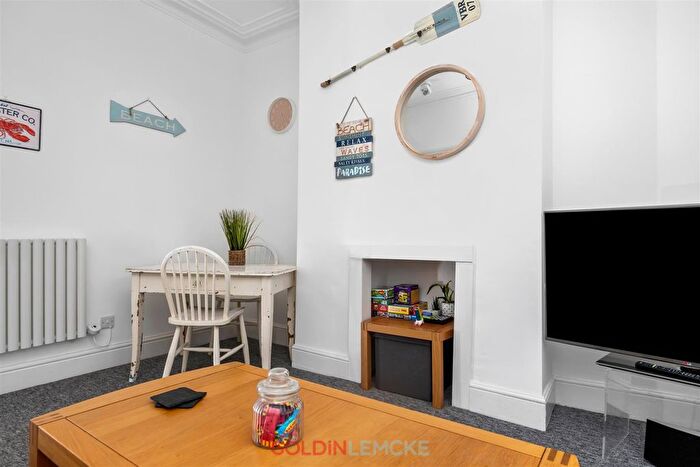 1 Bedroom Flat To Rent In Westbourne Street, Hove, BN3