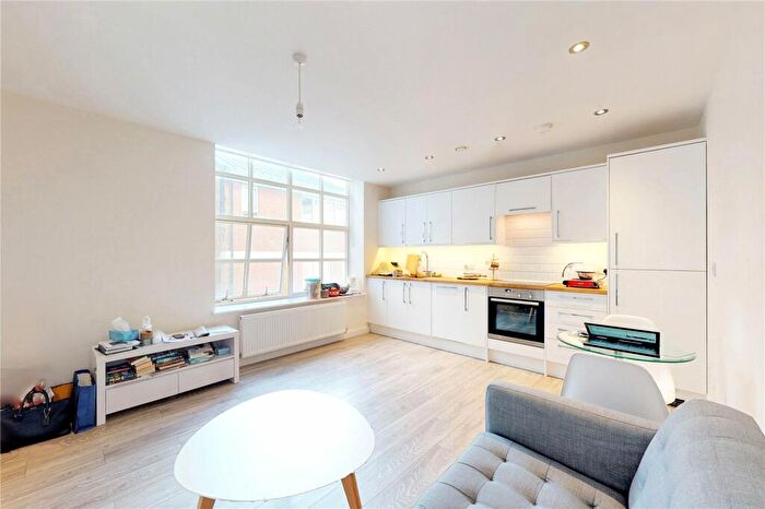 1 Bedroom Flat To Rent In Tower House, Lewisham, SE13