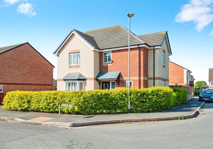 4 Bedroom Detached House For Sale In Andrus Way, Stafford, ST16