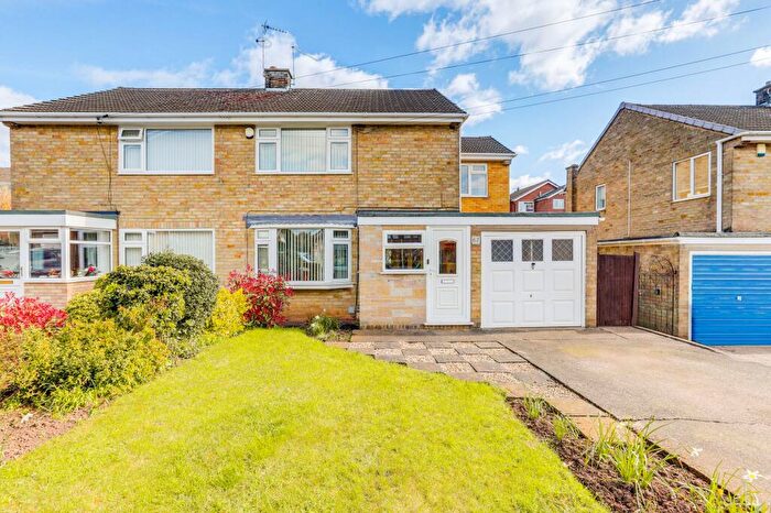 4 Bedroom Semi Detached House For Sale In Glendon Drive, Hucknall, NG15