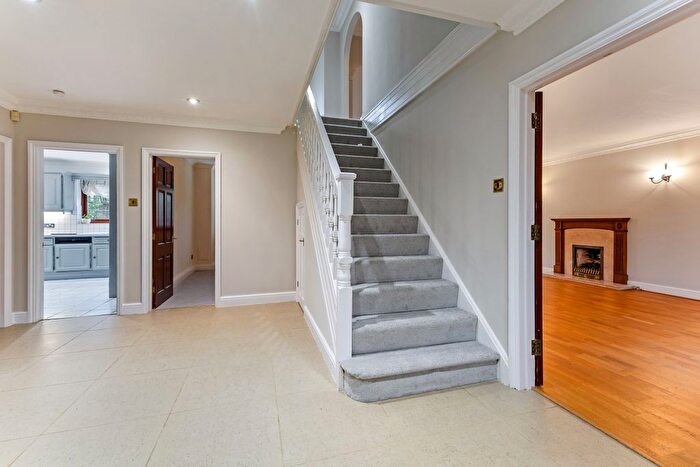 5 Bedroom Detached House To Rent In Turnoak Park, Windsor, SL4