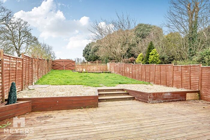 2 Bedroom Bungalow For Sale In Castle Street, Wimborne, BH21