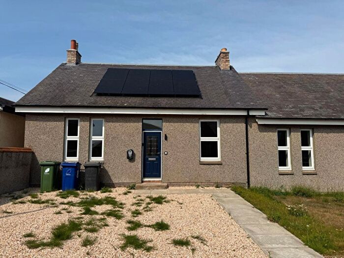 3 Bedroom Bungalow To Rent In Gorton Loan, Rosewell, Midlothian, EH24