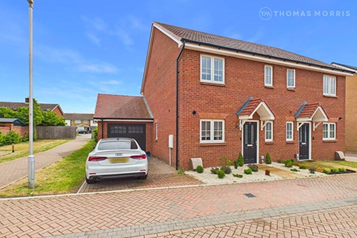 3 Bedroom Semi-Detached House For Sale In Ingle Crescent, Potton, Sandy, Bedfordshire, SG19