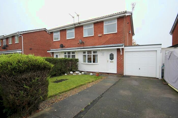 2 Bedroom Semi-Detached House To Rent In Baclaw Close, Wigan WN1