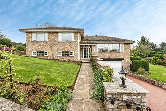 4 Bedroom Detached House For Sale In Manor Park, Darrington, Pontefract, WF8