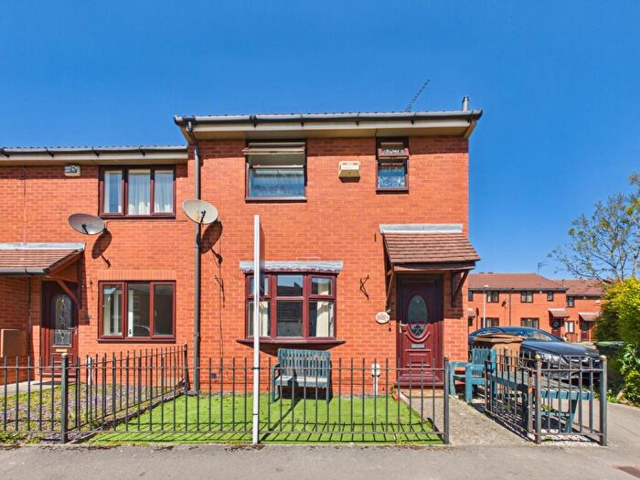 3 Bedroom End Of Terrace House For Sale In Pryme Street, Anlaby, Hull, East Riding Of Yorkshire, HU10