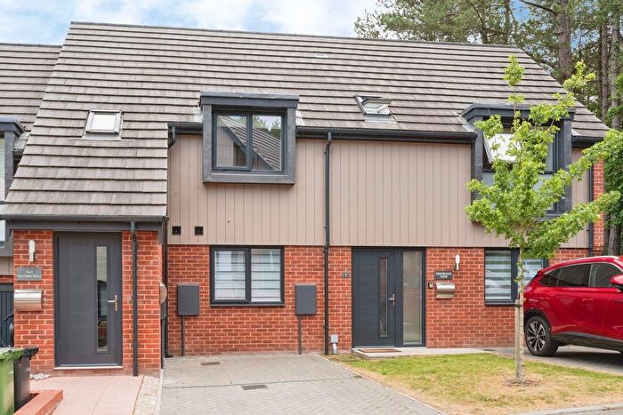 2 Bedroom Flat For Sale In Upcher Crescent, Upper Sheringham, Norfolk, NR26