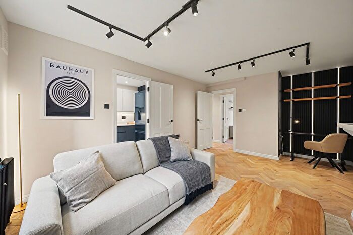 1 Bedroom Flat For Sale In Tennyson Street, London, SW8