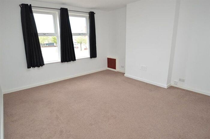 1 Bedroom Flat To Rent In Market Place, Shirebrook, Mansfield, Derbyshire, NG20