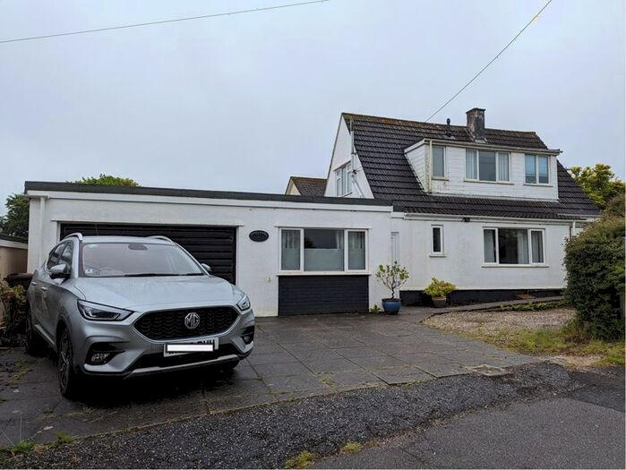 4 Bedroom Property For Sale In Holywell Road, Playing Place, Truro, TR3