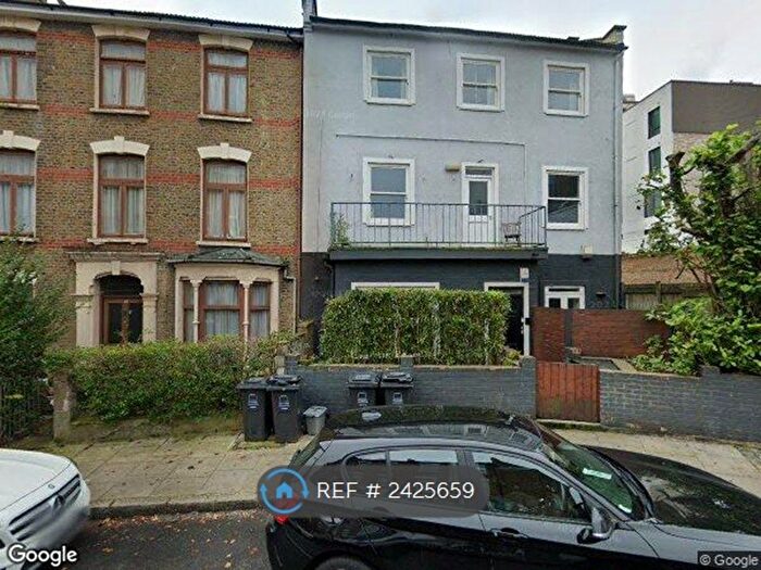 4 Bedroom Maisonette To Rent In Alvington Crescent, London, E8