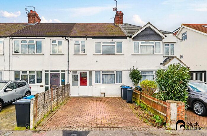 3 Bedroom Terraced House To Rent In Therapia Lane, Croydon, CR0