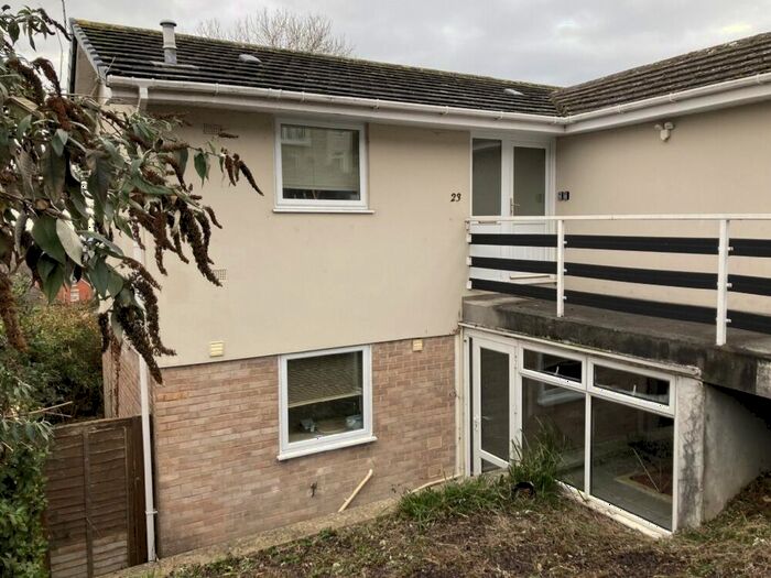 1 Bedroom Flat To Rent In Glastonbury, Somerset, BA6