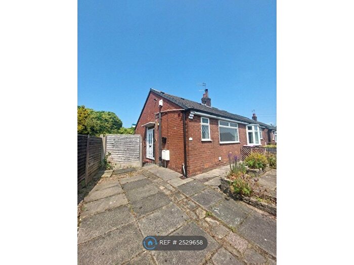 2 Bedroom Semi-Detached House To Rent In Algernon Street, Swinton, Manchester, M27