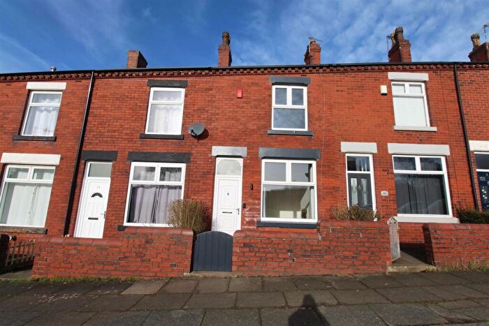 2 Bedroom Terraced House To Rent In Carlton Grove, Horwich, Bolton, BL6