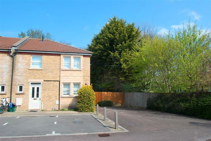 4 Bedroom House To Rent In Avondale Court, Lower Weston, Bath, BA1