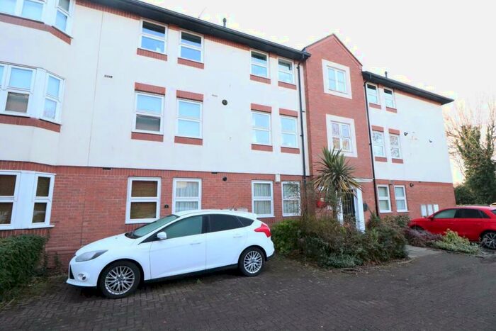 2 Bedroom Flat To Rent In Stoke Green, Coventry, CV3