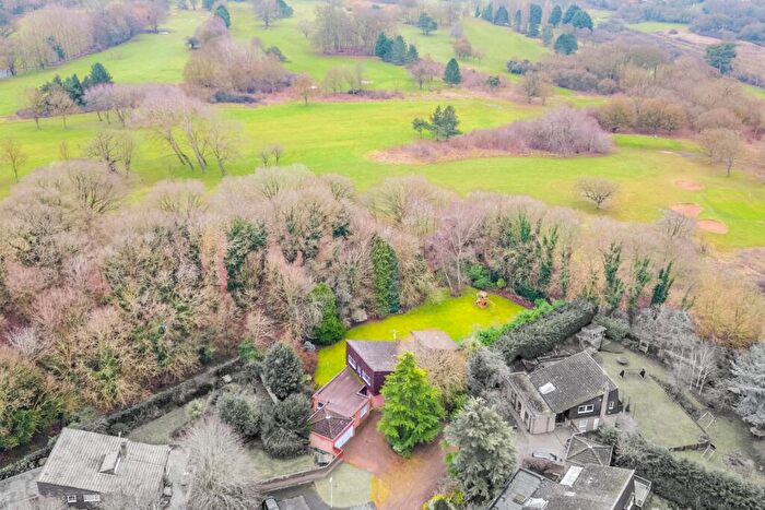 5 Bedroom Detached House For Sale In Long Ridge, Aston, Hertfordshire, SG2