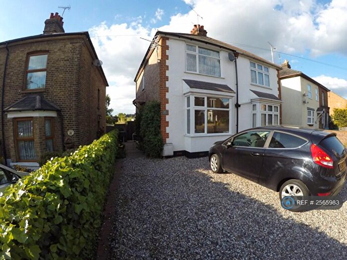 2 Bedroom Semi-Detached House To Rent In Crescent Road, Brentwood, CM14
