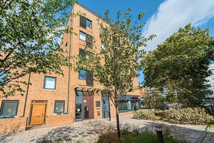 1 Bedroom Flat To Rent In Pelton Road, London, SE10