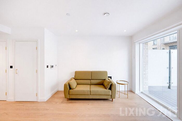 1 Bedroom Studio To Rent In Watermeadow Lane, Fulham, SW6