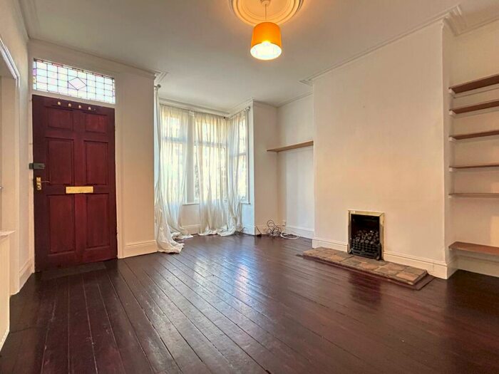 2 Bedroom Terraced House To Rent In Morris View, Kirkstall, Leeds, LS5