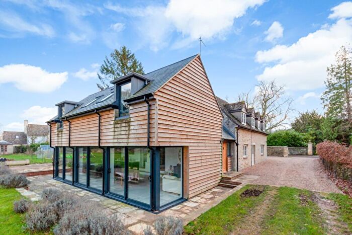 5 Bedroom Cottage To Rent In High Street, Souldern, OX27