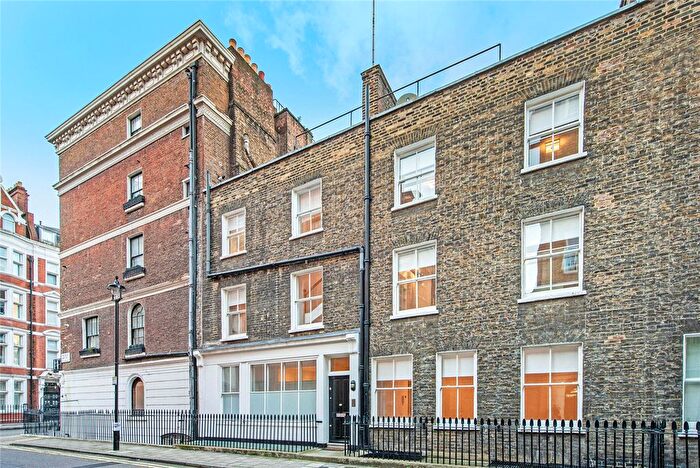 3 Bedroom Flat To Rent In Welbeck Way, London, W1G