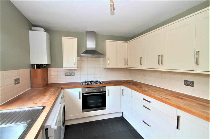 2 Bedroom Flat To Rent In Edward Court, London Road, Harrow On The Hill, HA1