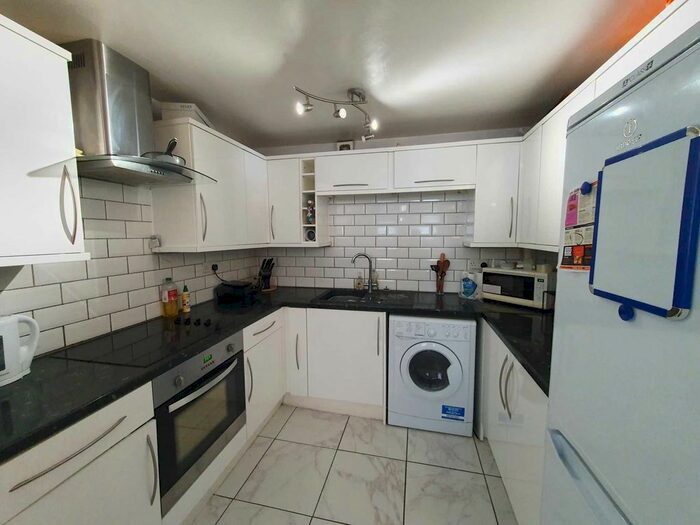 1 Bedroom Flat To Rent In St. Dunstan`S, Canterbury, CT2