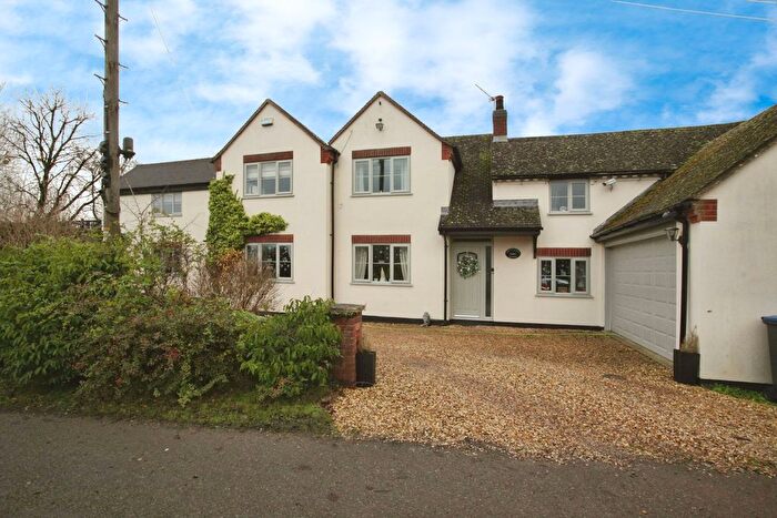 4 Bedroom Detached House For Sale In Wellsborough Road, Sheepy Parva, Atherstone, CV9