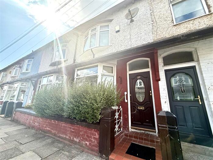 3 Bedroom Terraced House For Sale In Herondale Road, Liverpool, L18